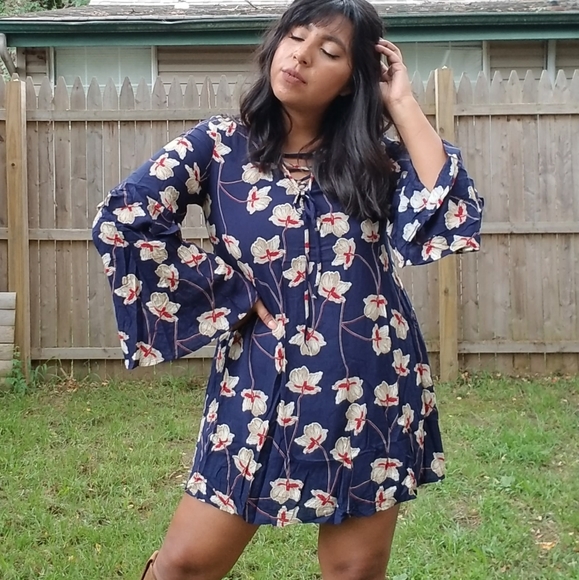 HE LOVES ME NAVY FLORAL MINI SHIFT DRESS - Picture 10 of 12